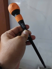 Tô vít cách điện cán tròn Vessel No.225-6x150