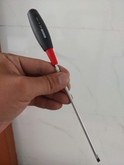 Tô vít 2 cạnh VESSEL No.610-4x150