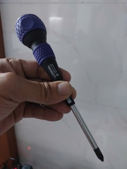 Tô vít đóng 4 cạnh cán tròn VESSEL 230+2x100