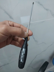 Tô vít 4 cạnh VESSEL No.610+1x150