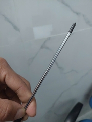 Tô vít 4 cạnh VESSEL No.610+1x150