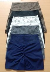 SEY Graphic Short
