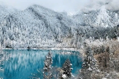 Tour Trung Quốc 6N5Đ:  THIÊN ĐƯỜNG TRƯỢT TUYẾT GIA CÔN SƠN - CỬU TRẠI CÂU