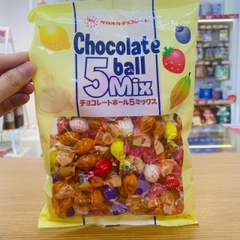Kẹo socola tươi vị hoa quả tổng hợp Chocolate Ball Takaoka