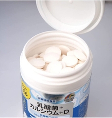 Kẹo bổ sung canxi và vitamin D cho bé Unimat Riken hộp 150 viên
