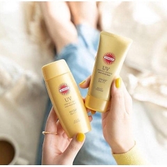 Tinh chất chống nắng Kose Suncut siêu chống thấm nước 110g
