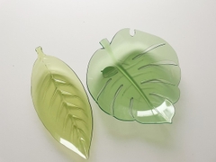 Đĩa nhựa pha lê hình chiếc lá Yamada Monstera