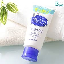 Gel tẩy da chết Rosette 120g - Xanh (da dầu)