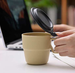 Cốc uống nước có nắp Inomata 360ml - Màu be