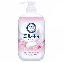 Sữa tắm tạo bọt mịn dịu nhẹ COW Milky hương hoa 500ml