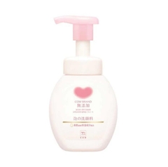 Sữa rửa mặt tạo bọt Cow tạo bọt dịu nhẹ dành cho da khô da nhạy cảm