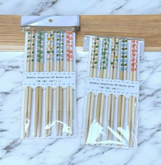 Set 5 đôi đũa gỗ mẫu hoa lá 22.5cm
