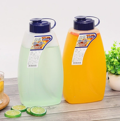 Bình đựng nước Nakaya 2.1L - nắp gập