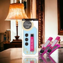 Bấm móng tay thân nhựa KAI (màu hồng size S)