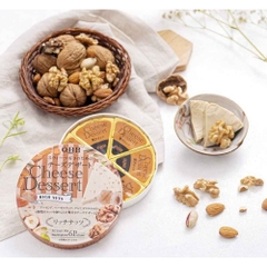 Phô mai QBB hộp 6 miếng 90g - vị óc chó và hạnh nhân