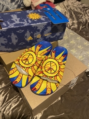 Dép SEAN WOTHERSPOON X HOT WHEELS ADILETTE SLIDES NEW - GX9756
