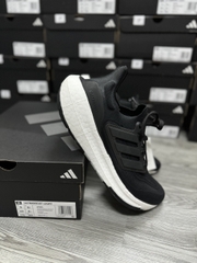 GIÀY ULTRABOOST LIGHT - form ôm - GY9351