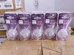 Núm ty thay mô phỏng tự nhiên Philips Avent