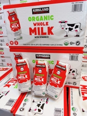 Sữa tươi nguyên kem Kirkland Signature Organic Whole Milk 236ml x18 hộp