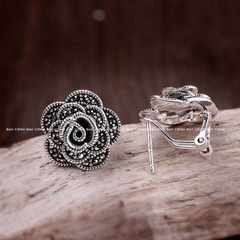 K49 Khuyên tai bạc hoa hồng đá