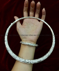 KC49 Kiềng cổ bạc ta ovan chạm cúc dẹt 15- 143c