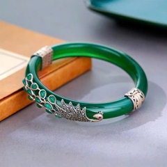 V56 Vòng ngọc chim khổng tước