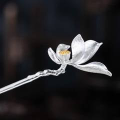 Trâm bạc cánh sen nở