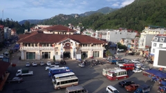 Phòng ban công