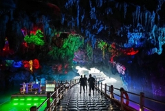 探索恩施 - 鳳凰古城 - 天門山 - 七十二七樓（六天五夜） Khám phá Ân Thi - Phượng Hoàng Cổ Trấn - Thiên Môn Sơn - 72 Kỳ Lầu