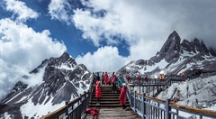 昆明 - 大理 - 麗江 - 香格里拉 - 雪山（六天五夜） CÔN MINH - ĐẠI LÝ - LỆ GIANG - NÚI TUYẾT ( 6 ngày 5 đêm )