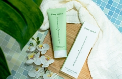 Sữa rửa mặt Easy Mind - 아크네 & 지성피부에 딱 맞는 품클렌징