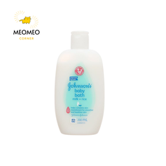 Sữa tắm Johnson's Baby chứa sữa và gạo