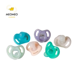 Ty ngậm silicon siêu nhẹ cho bé Tommee Tippee Ultra Light