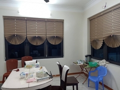 Rèm Roman Quạt Màu Nâu