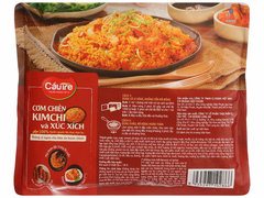 Cơm chiên Kimchi Và Xúc Xích Cầu Tre Gói 210g