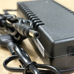 Nguồn Adapter 12V-5A 60W chân 5.5 x 2.5mm chính hãng TTA QWY-1250