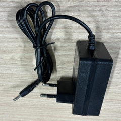 Nguồn Adapter TTA 5V-2A Chân 3.5x1.35mm QWY-0502