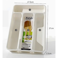 Khay đựng thìa dĩa Sanada 4 ngăn