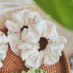 Buộc Tóc Mí Viền