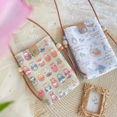 Túi Đeo Nhỏ Xinh Phối Da Và Hạt Gỗ