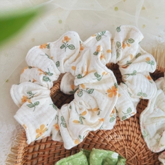 Buộc Tóc Mí Viền