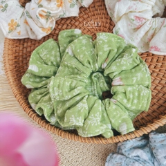 Buộc Tóc Mí Viền