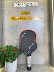 Vợt Pickleball Cũ Lướt Trên Website