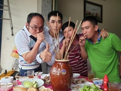 Rượu Cần Hải Tây Nguyên (Bình 4L) - Đặc Sản Đồng Bào Tây Nguyên
