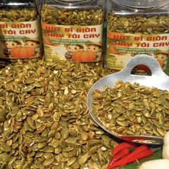 Hạt Bí Rang Tỏi Ớt Ăn Là Mê, Cay Thơm Giòn Rụm 500gr