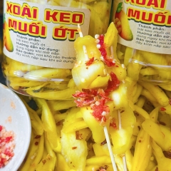 Xoài Keo Muối Ớt Chua Chua Cay Cay, Ăn Một Miếng Là Ghiền