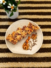 Thanh Granola Gạo Lứt Mix Hạt & Chà Bông Ăn Liền  - Ăn Vặt Api Food