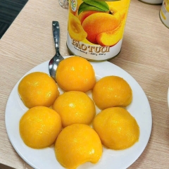Đào Tươi Ngâm Nước Đường Hạ Long MV Lon 820g - Ăn Vặt Api Food