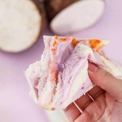 Bánh Mì Sandwich Vị Chà Bông Khoai Môn Weisiel Thùng 2Kg ( 32 Cái )