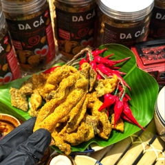 Da Cá Lắc Trứng Muối Cay Vàng Ống Giòn Tan 250gr